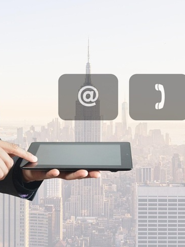 Personalized Email Signature Generator